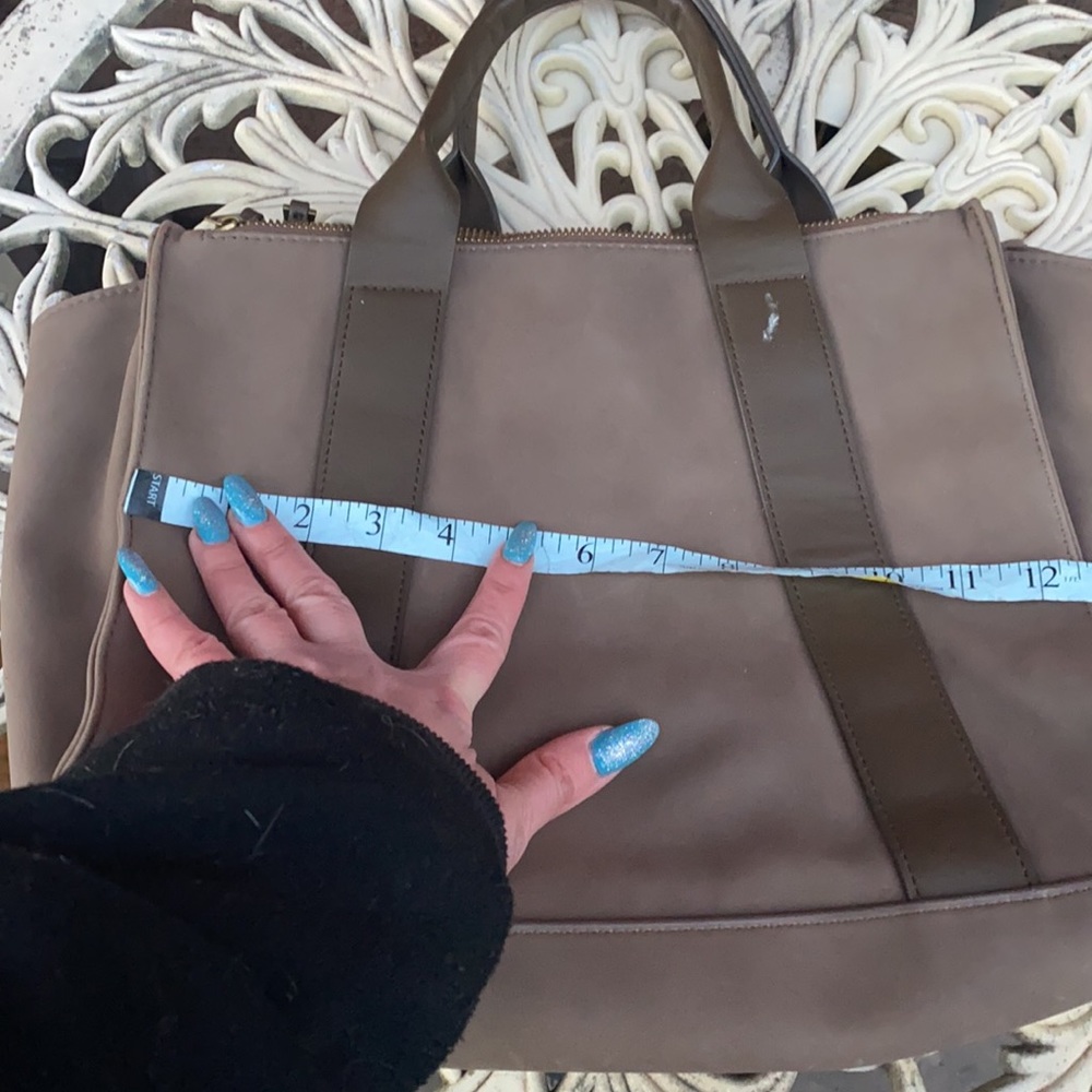 Universal Thread Purse - image 4